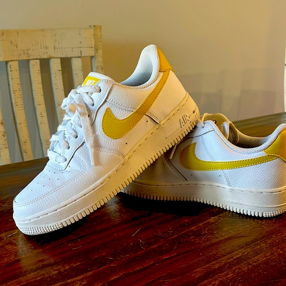 Nike Air Force 1, size 8